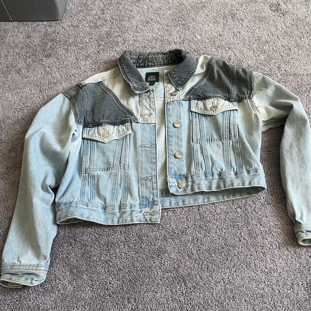 Cropped jean jacket